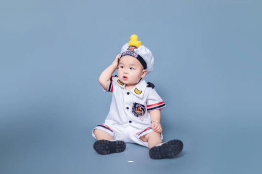 内蒙古宝宝老摇头怎么回事 内蒙古宝宝老摇头怎么回事